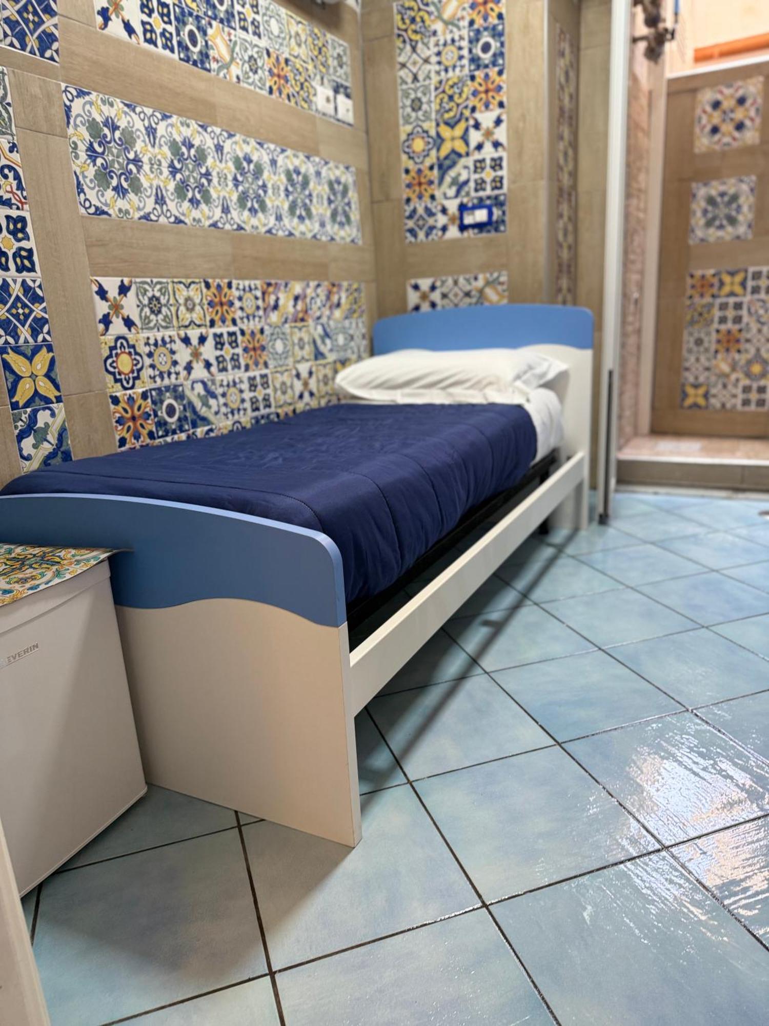 סורנטו San Nicola Suite & Mini Apartment מראה חיצוני תמונה